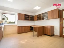 Prodej obchodního prostoru, Lázně Bohdaneč, Škroupova, 202 m2
