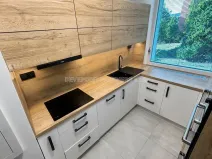 Prodej bytu 4+kk, Zlín, Středová, 77 m2