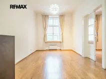 Pronájem bytu 2+1, Praha - Vinohrady, Balbínova, 53 m2