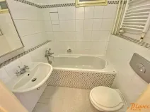 Pronájem bytu 1+kk, Praha - Nusle, Na Vítězné pláni, 23 m2