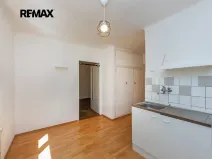Prodej bytu 1+1, Praha - Krč, Stallichova, 29 m2