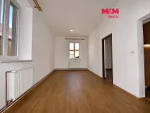 Pronájem bytu 2+1, Jičín - Staré Město, Valdštejnovo náměstí, 55 m2