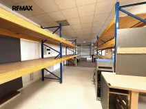 Pronájem obchodního prostoru, Karlovy Vary, Počernická, 312 m2