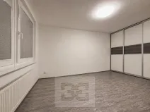 Pronájem bytu 1+kk, Praha - Háje, Matúškova, 31 m2
