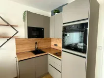 Pronájem bytu 1+kk, Praha - Prosek, Čakovická, 33 m2