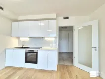 Pronájem bytu 1+kk, Praha - Modřany, Mezi vodami, 32 m2