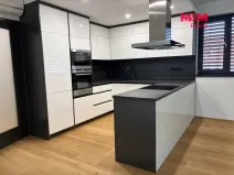 Pronájem bytu 3+kk, Pardubice - Bílé Předměstí, Husova, 92 m2