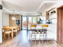 Prodej rodinného domu, Hovorany, 220 m2