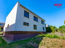 Prodej rodinného domu, Chvaletice, Budovatelů, 180 m2