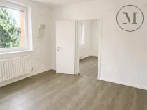 Pronájem kanceláře, České Budějovice, Hlinská, 28 m2