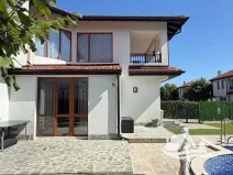 Prodej rodinného domu, Pomorie, Bulharsko, 179 m2