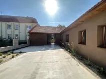 Prodej rodinného domu, Lkáň, 230 m2