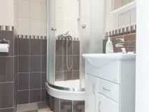 Pronájem bytu 1+kk, Praha - Troja, Krynická, 29 m2