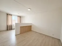 Pronájem bytu 2+1, Chomutov, Kamenná, 61 m2