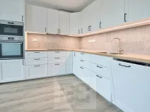 Pronájem bytu 3+kk, Praha - Braník, Novodvorská, 71 m2