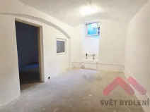 Pronájem skladu, Praha - Bubeneč, Čechova, 28 m2