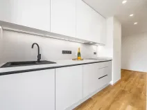 Prodej bytu 4+kk, Praha - Troja, Hnězdenská, 88 m2