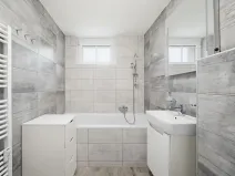 Pronájem bytu 2+kk, Ostrov, Halasova, 55 m2