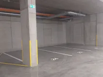 Pronájem garážového stání, Brno, Wágnerova, 15 m2