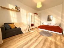Pronájem bytu 2+kk, Praha - Břevnov, Bělohorská, 38 m2