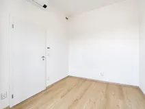 Pronájem bytu 2+kk, Praha - Karlín, Pod výtopnou, 33 m2