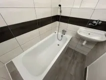 Pronájem bytu 2+1, Třinec, Jablunkovská, 57 m2