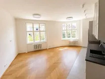 Pronájem bytu 3+kk, Praha - Bubeneč, Na hutích, 83 m2