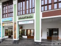 Pronájem obchodního prostoru, Karlovy Vary, Divadelní náměstí, 30 m2