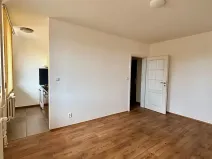 Pronájem bytu 1+kk, Slaný, Všehlušická, 27 m2