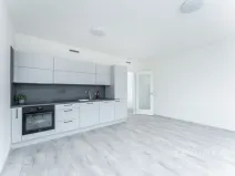 Pronájem bytu 1+kk, Praha, 38 m2