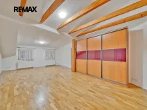 Pronájem bytu 2+kk, Poděbrady, Riegrovo náměstí, 99 m2
