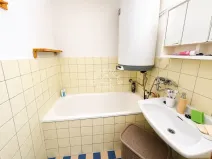 Pronájem bytu 3+1, Hluboká nad Vltavou, 72 m2