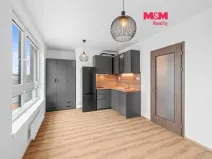 Prodej bytu 1+kk, Praha - Ruzyně, Stočesova, 26 m2