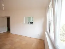 Prodej bytu 2+1, Praha, K lučinám, 52 m2
