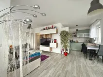 Pronájem bytu 2+kk, Hradec Králové, Antonína Petrofa, 51 m2