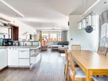 Prodej rodinného domu, Hovorany, 220 m2