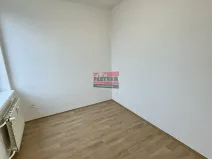 Pronájem bytu 2+kk, Tábor, Čsl. armády, 37 m2