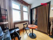 Pronájem bytu 1+1, Praha - Vinohrady, Šafaříkova, 31 m2