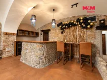 Pronájem restaurace, Kostelec nad Černými lesy - Kostelec nad Černými Lesy, náměstí Smiřických, 71 m2