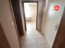 Prodej bytu 1+1, Karlovy Vary, Zeyerova, 35 m2
