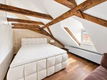 Prodej bytu 3+kk, Praha - Malá Strana, Malostranské náměstí, 117 m2