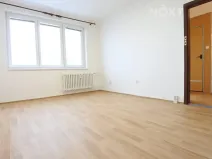 Pronájem bytu 1+1, České Budějovice, Netolická, 31 m2