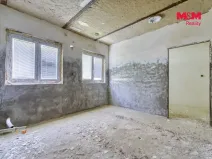 Prodej obchodního prostoru, Dubí, 202 m2