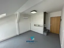 Pronájem bytu 2+kk, Teplice, Zemská, 47 m2