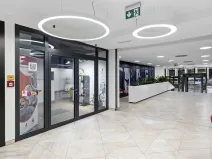 Pronájem obchodního prostoru, Praha - Karlín, Sokolovská, 179 m2