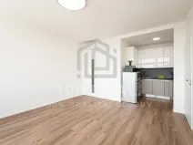 Pronájem bytu 2+kk, Pardubice, třída Míru, 52 m2