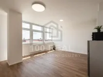 Pronájem bytu 1+kk, Pardubice, třída Míru, 37 m2