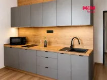 Pronájem bytu 1+1, Pardubice - Zelené Předměstí, Benešovo náměstí, 39 m2