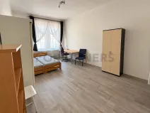 Pronájem bytu 3+1, Hradec Králové, Československé armády, 96 m2
