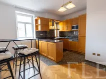 Pronájem bytu 3+1, Praha - Smíchov, Tomáškova, 117 m2